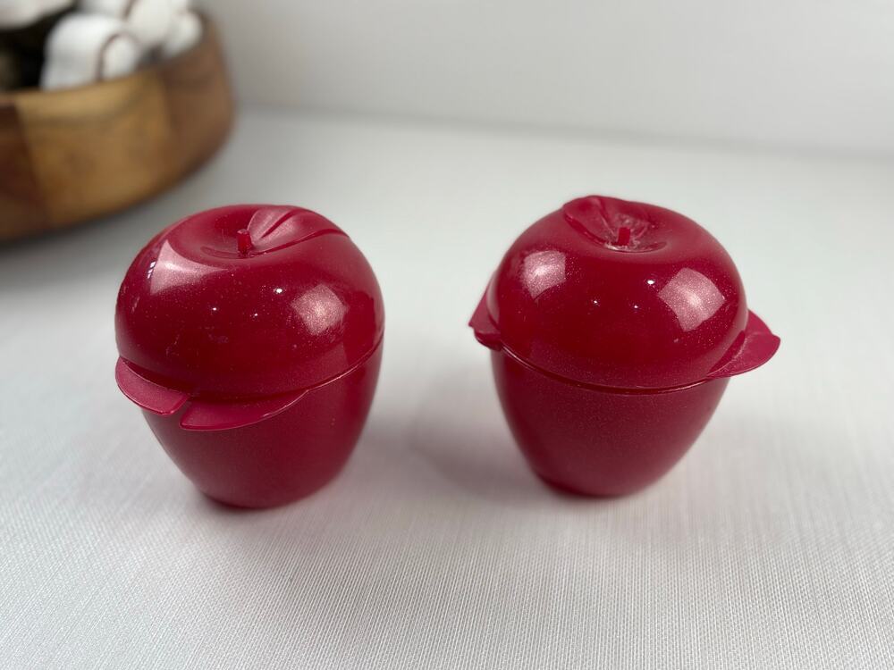2 Tupperware Apple Keeper red glitter Forget me Not